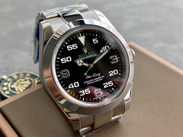 コピーロレックス正面デザイン